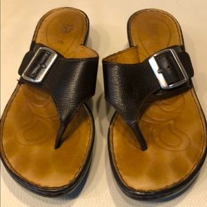 Born Lea Wedge Flip Flop